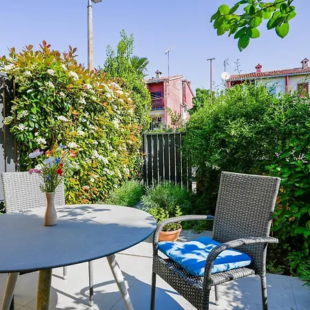 Danka With Terrace *