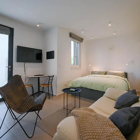 Danka With Terrace Apartman *